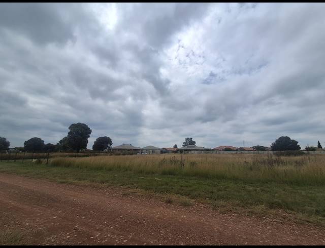 1,214M² VACANT LAND FOR SALE IN RIVERSDALE